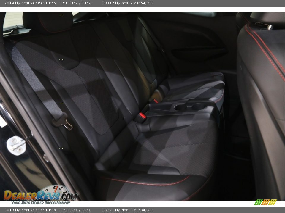 2019 Hyundai Veloster Turbo Ultra Black / Black Photo #15