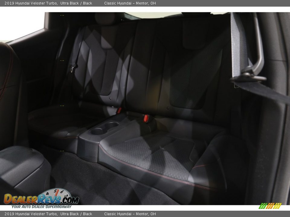 2019 Hyundai Veloster Turbo Ultra Black / Black Photo #16