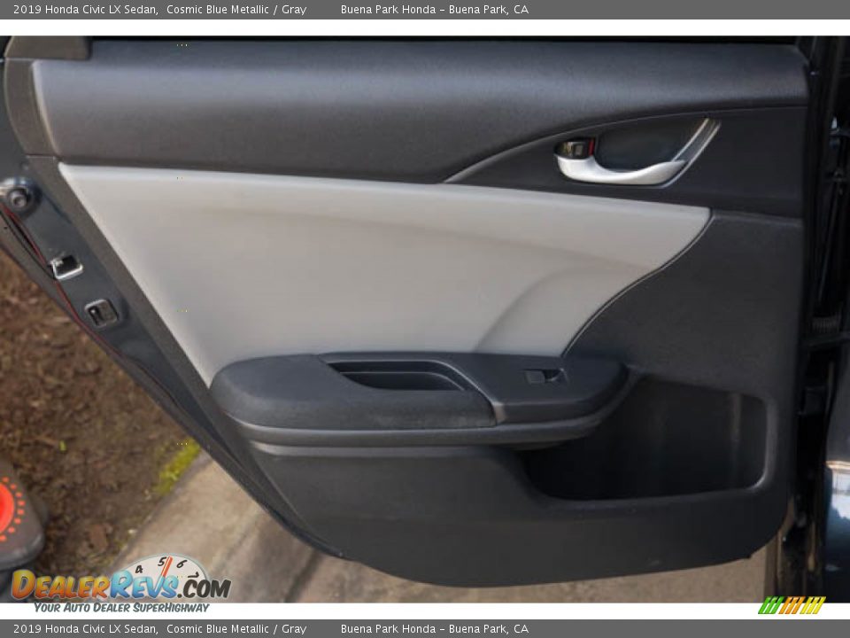 2019 Honda Civic LX Sedan Cosmic Blue Metallic / Gray Photo #30