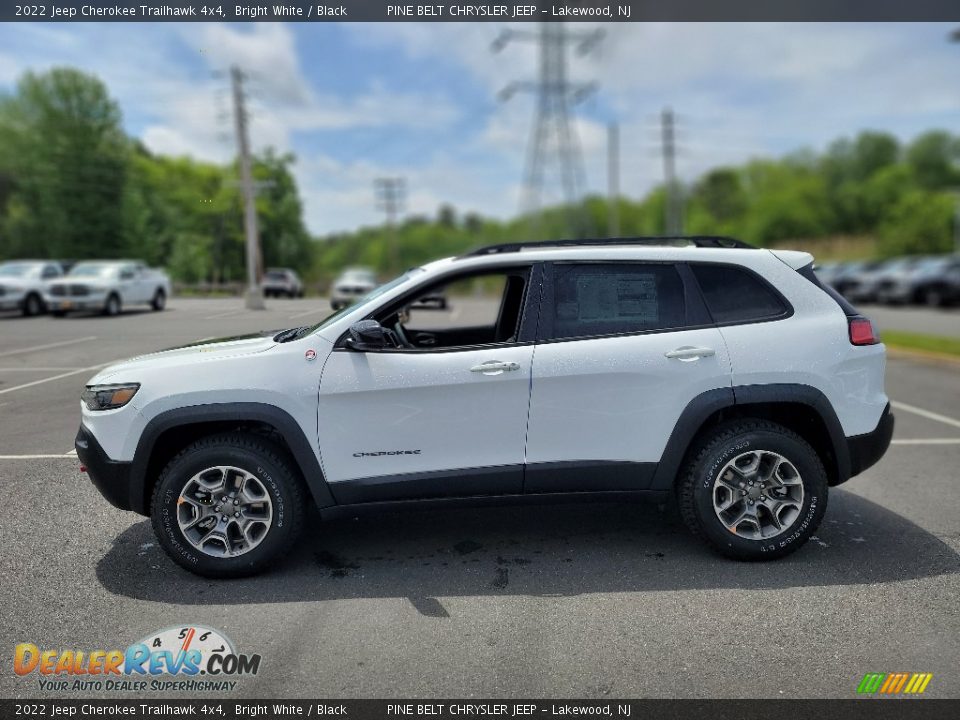 2022 Jeep Cherokee Trailhawk 4x4 Bright White / Black Photo #3