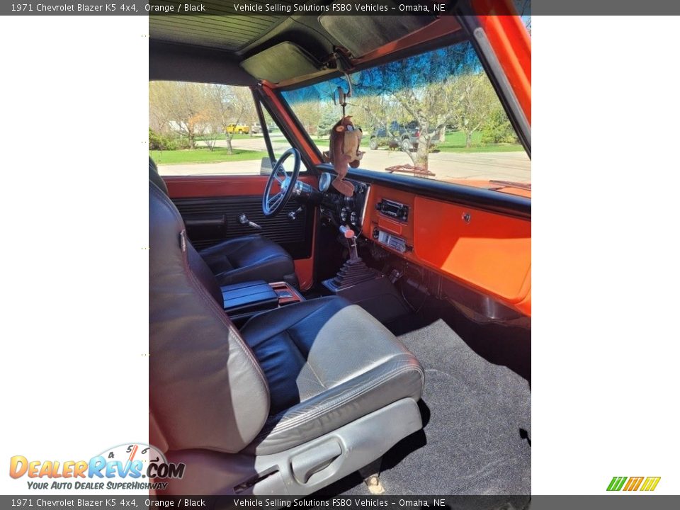 Front Seat of 1971 Chevrolet Blazer K5 4x4 Photo #4