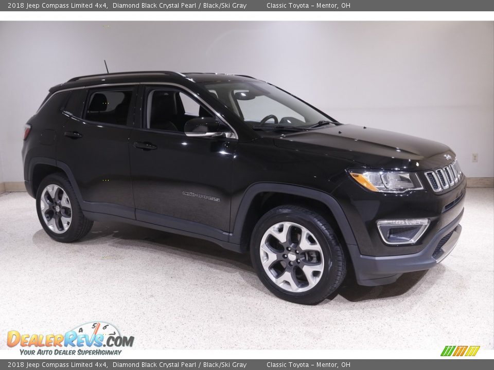 2018 Jeep Compass Limited 4x4 Diamond Black Crystal Pearl / Black/Ski Gray Photo #1