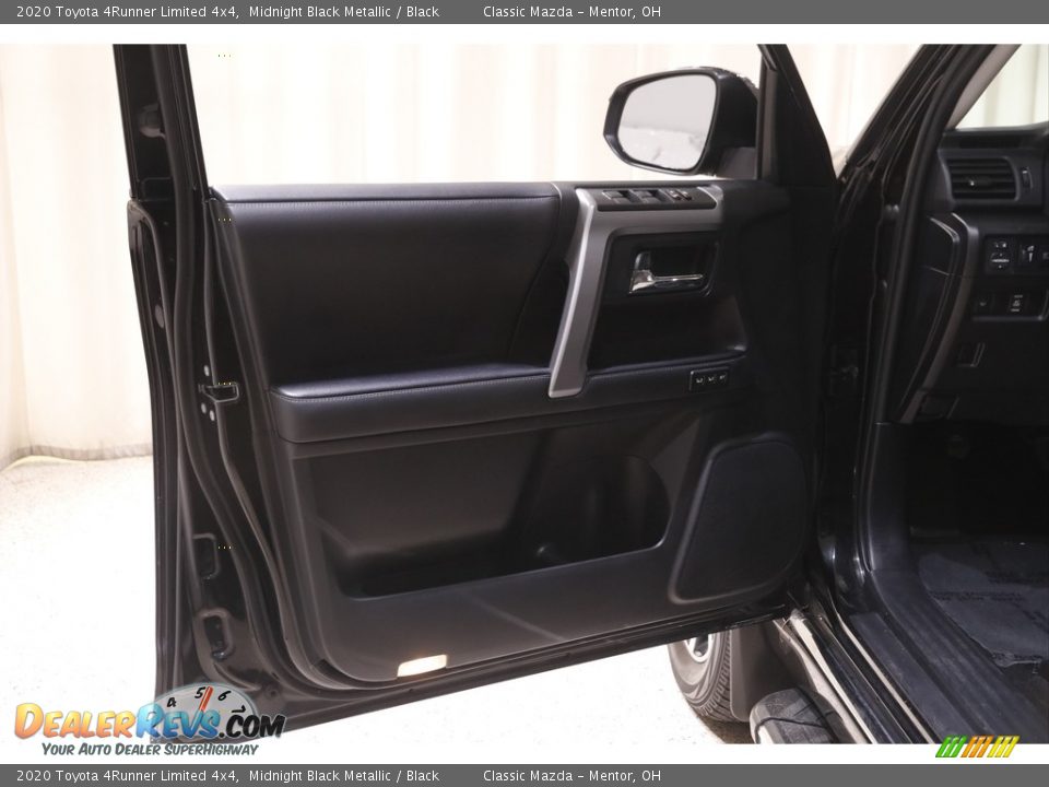 2020 Toyota 4Runner Limited 4x4 Midnight Black Metallic / Black Photo #4