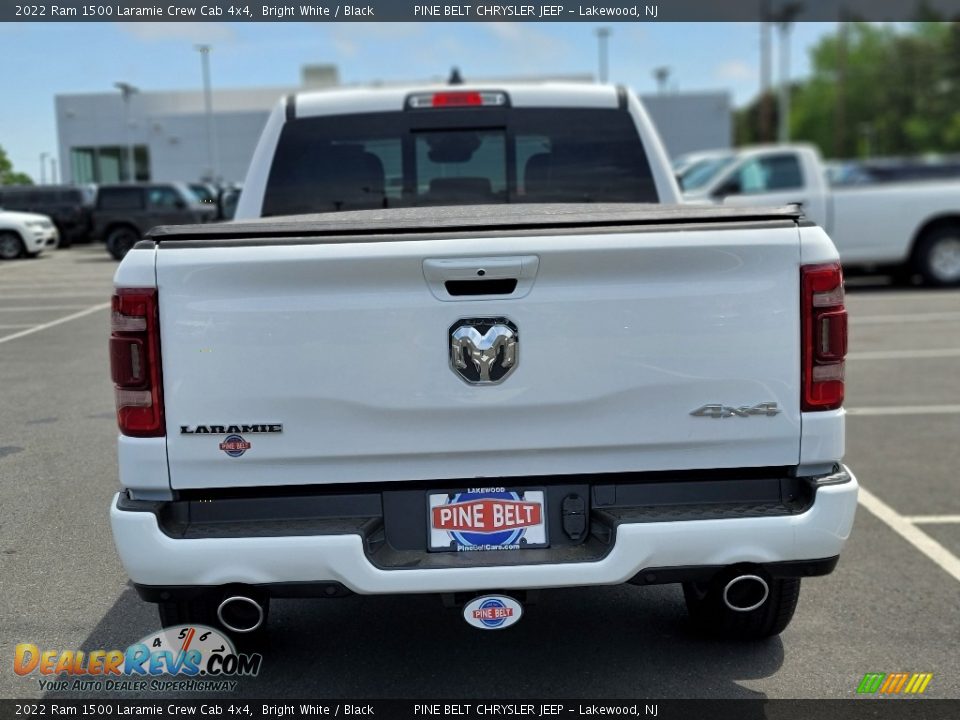 2022 Ram 1500 Laramie Crew Cab 4x4 Bright White / Black Photo #5