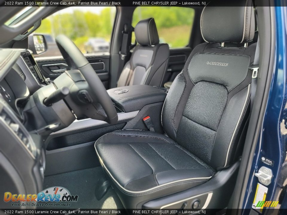 Front Seat of 2022 Ram 1500 Laramie Crew Cab 4x4 Photo #10