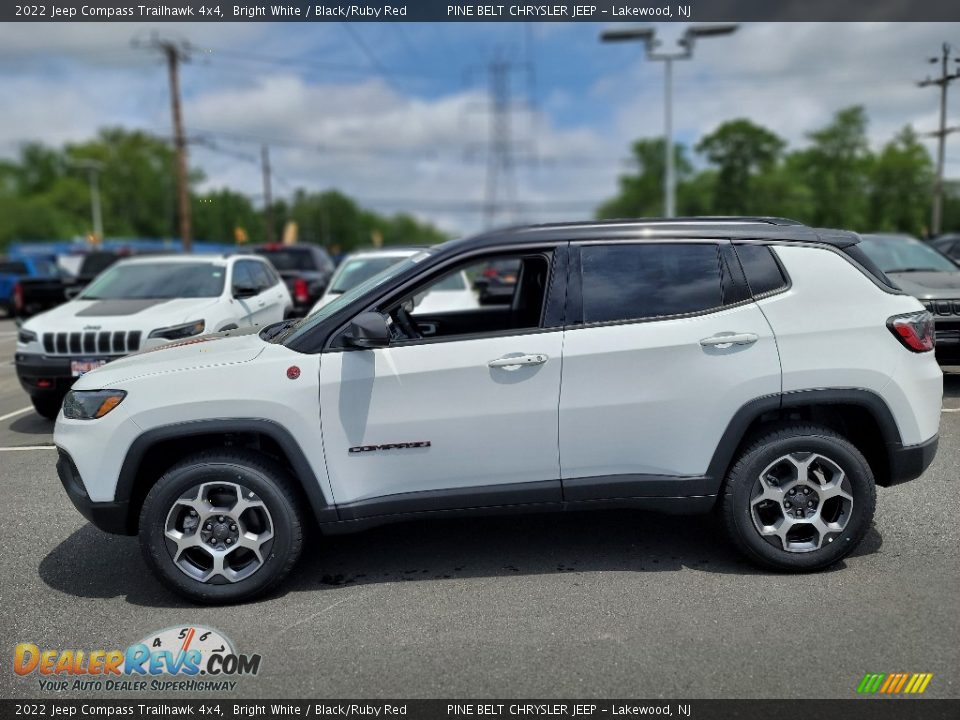 2022 Jeep Compass Trailhawk 4x4 Bright White / Black/Ruby Red Photo #3