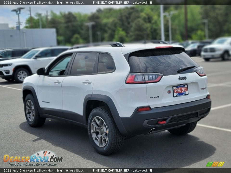 2022 Jeep Cherokee Trailhawk 4x4 Bright White / Black Photo #4