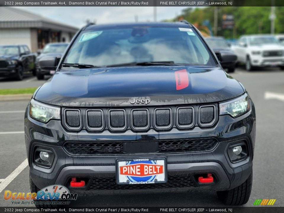 2022 Jeep Compass Trailhawk 4x4 Diamond Black Crystal Pearl / Black/Ruby Red Photo #2