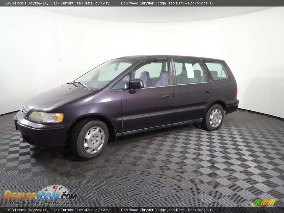 Front 3/4 View of 1998 Honda Odyssey LX Photo #3