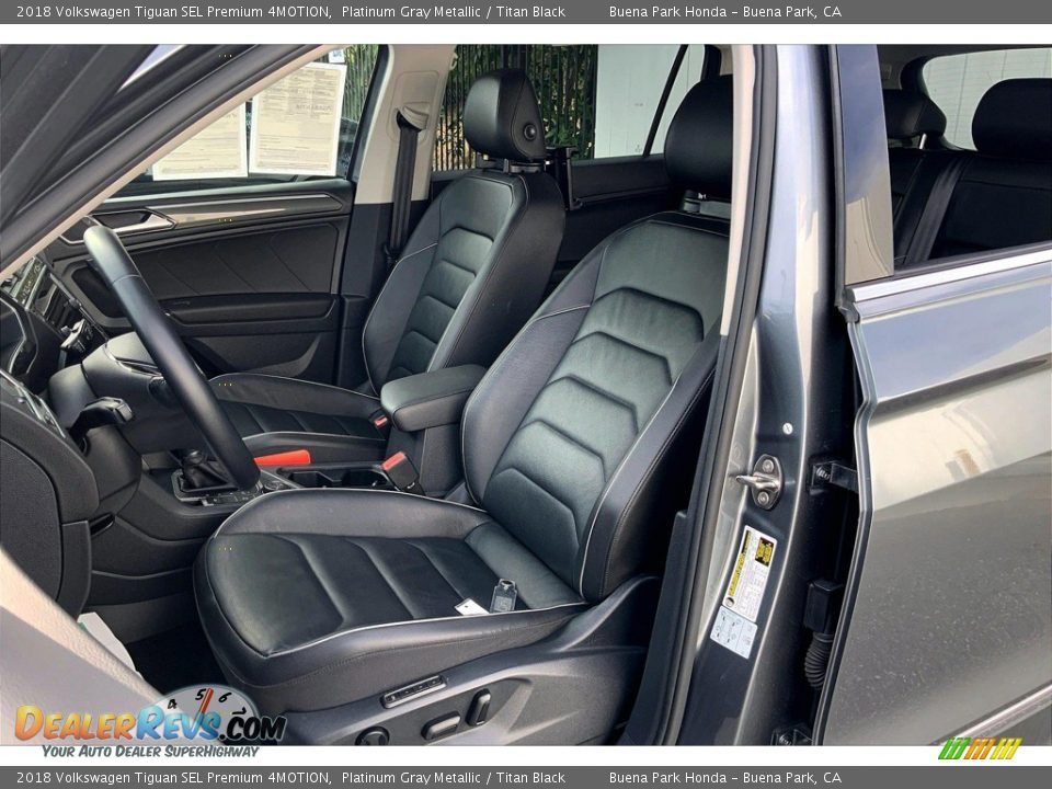 Front Seat of 2018 Volkswagen Tiguan SEL Premium 4MOTION Photo #26