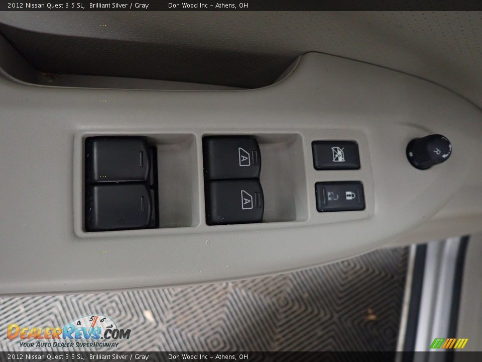 2012 Nissan Quest 3.5 SL Brilliant Silver / Gray Photo #24