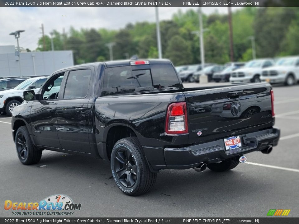 2022 Ram 1500 Big Horn Night Edition Crew Cab 4x4 Diamond Black Crystal Pearl / Black Photo #4