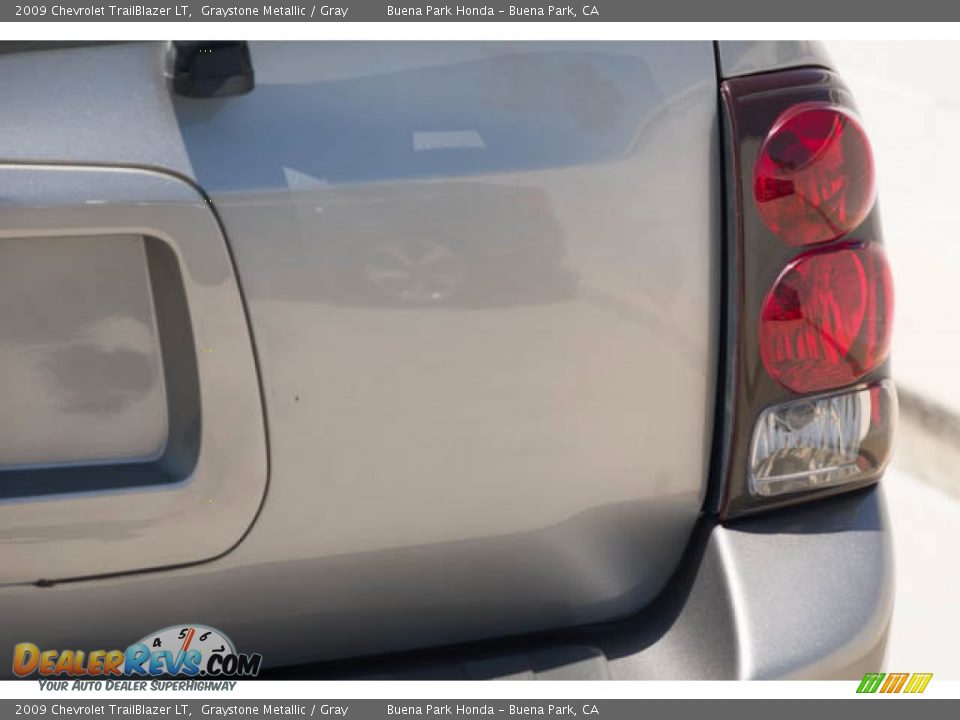 2009 Chevrolet TrailBlazer LT Graystone Metallic / Gray Photo #11