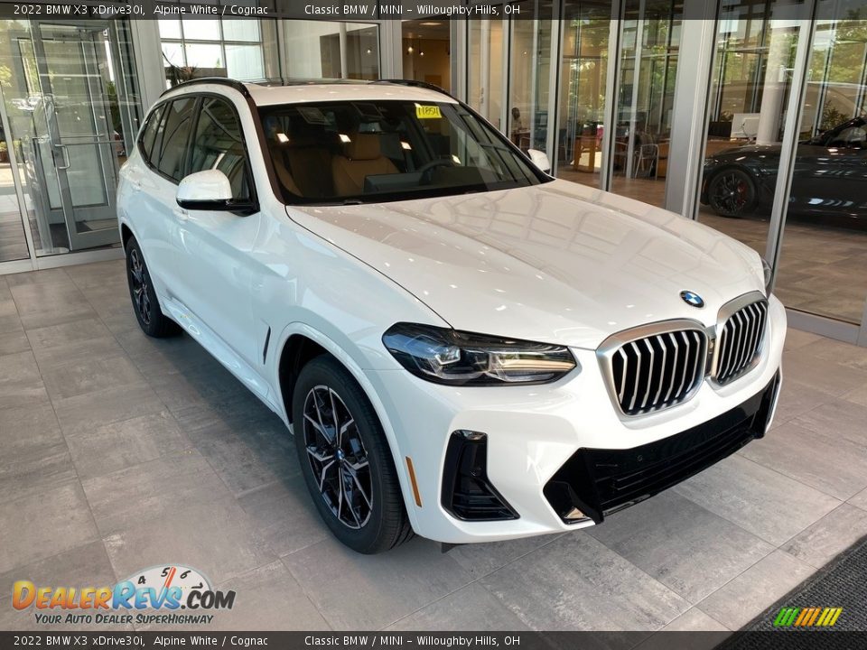 2022 BMW X3 xDrive30i Alpine White / Cognac Photo #1