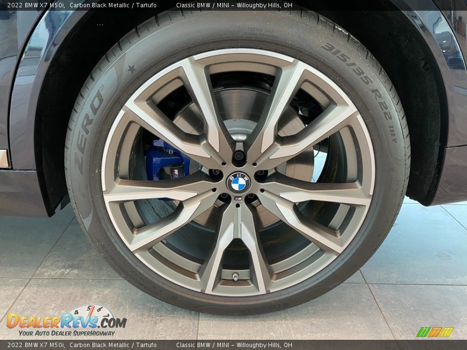 2022 BMW X7 M50i Carbon Black Metallic / Tartufo Photo #3