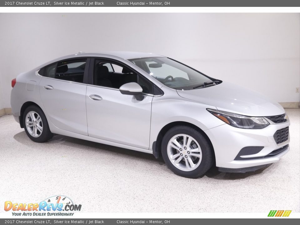 2017 Chevrolet Cruze LT Silver Ice Metallic / Jet Black Photo #1