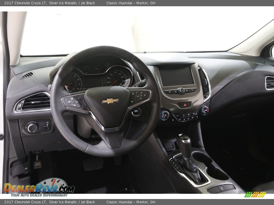 2017 Chevrolet Cruze LT Silver Ice Metallic / Jet Black Photo #6