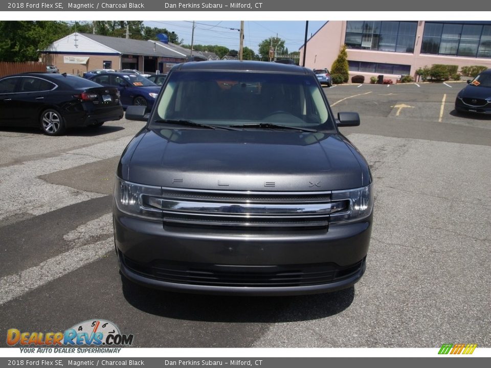 2018 Ford Flex SE Magnetic / Charcoal Black Photo #2