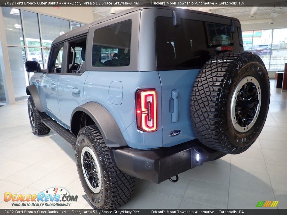 2022 Ford Bronco Outer Banks 4x4 4-Door Area 51 / Space Gray/Navy Pier Photo #5