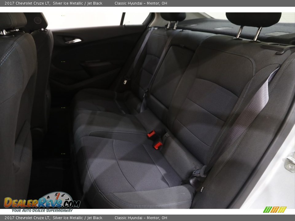 2017 Chevrolet Cruze LT Silver Ice Metallic / Jet Black Photo #17