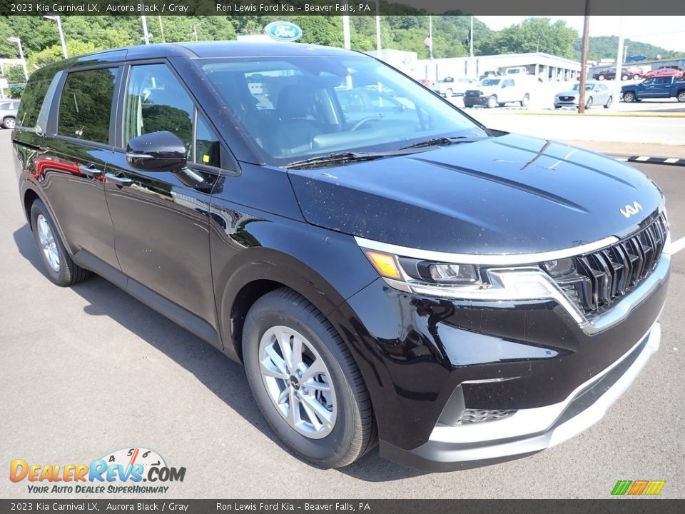 Front 3/4 View of 2023 Kia Carnival LX Photo #2