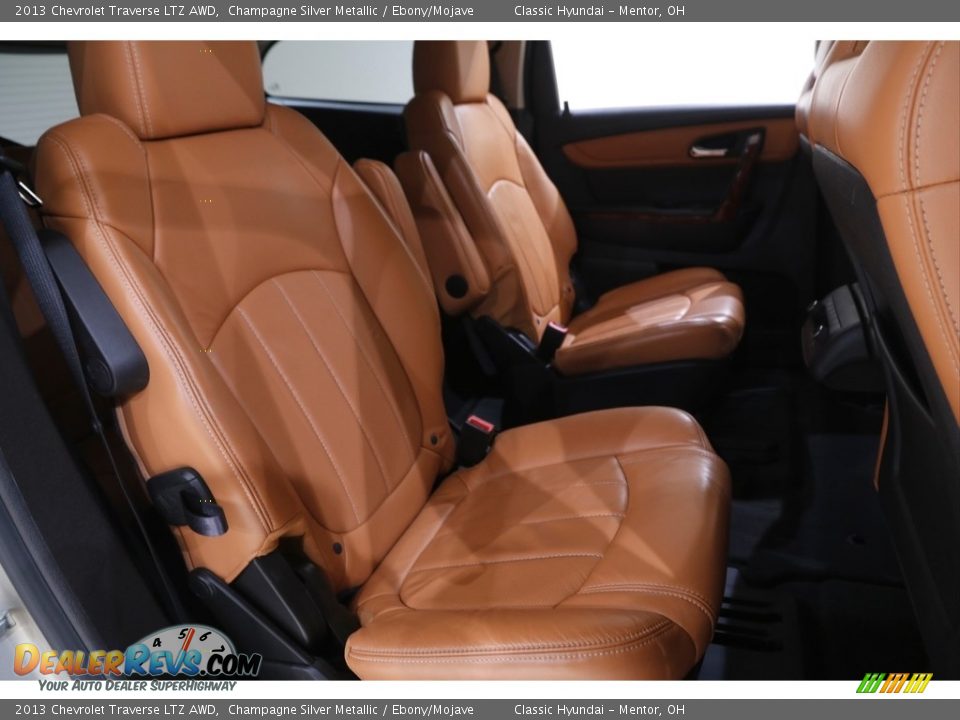 2013 Chevrolet Traverse LTZ AWD Champagne Silver Metallic / Ebony/Mojave Photo #17