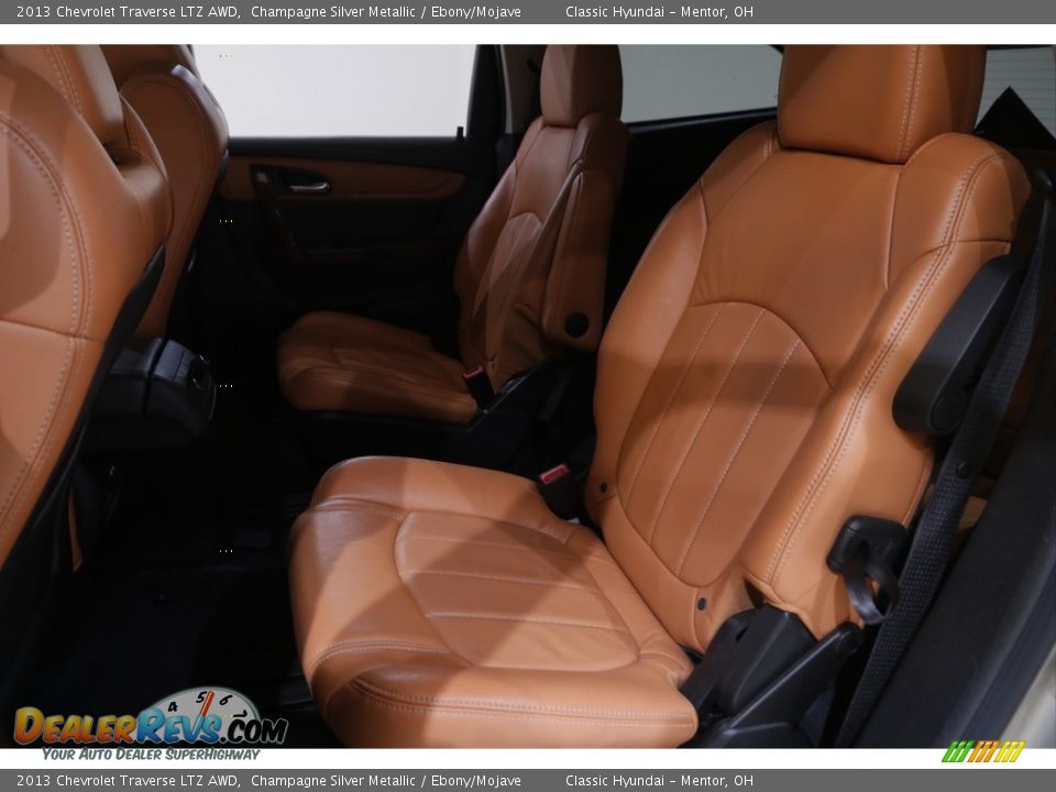 2013 Chevrolet Traverse LTZ AWD Champagne Silver Metallic / Ebony/Mojave Photo #18