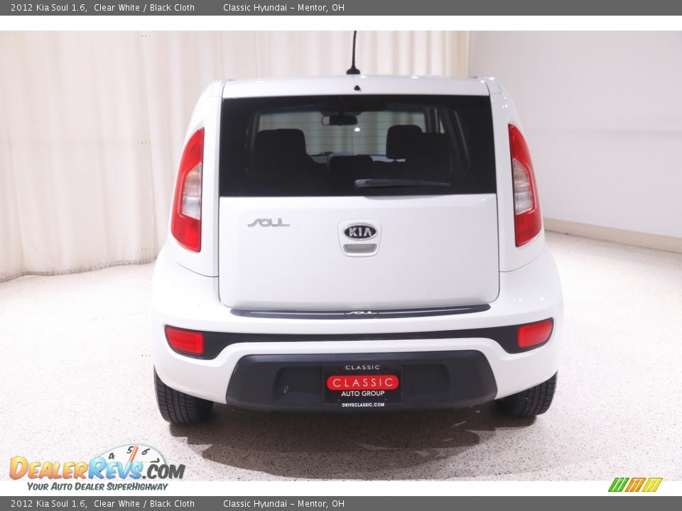 2012 Kia Soul 1.6 Clear White / Black Cloth Photo #16