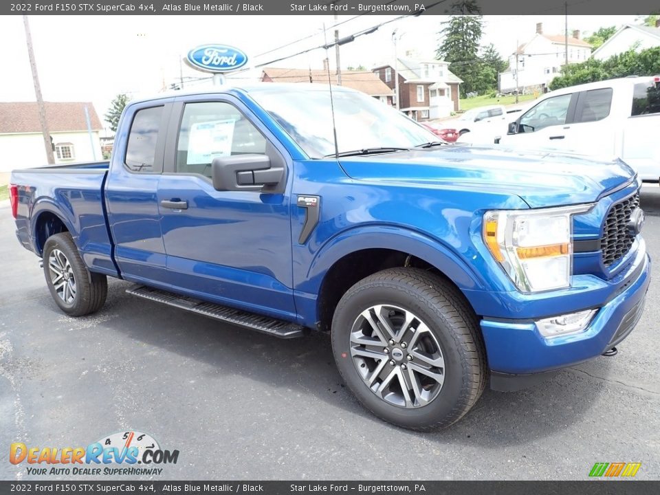Front 3/4 View of 2022 Ford F150 STX SuperCab 4x4 Photo #7