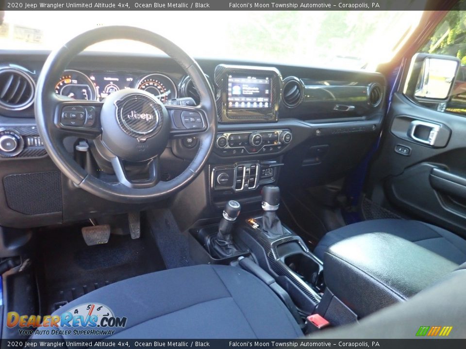 2020 Jeep Wrangler Unlimited Altitude 4x4 Ocean Blue Metallic / Black Photo #18