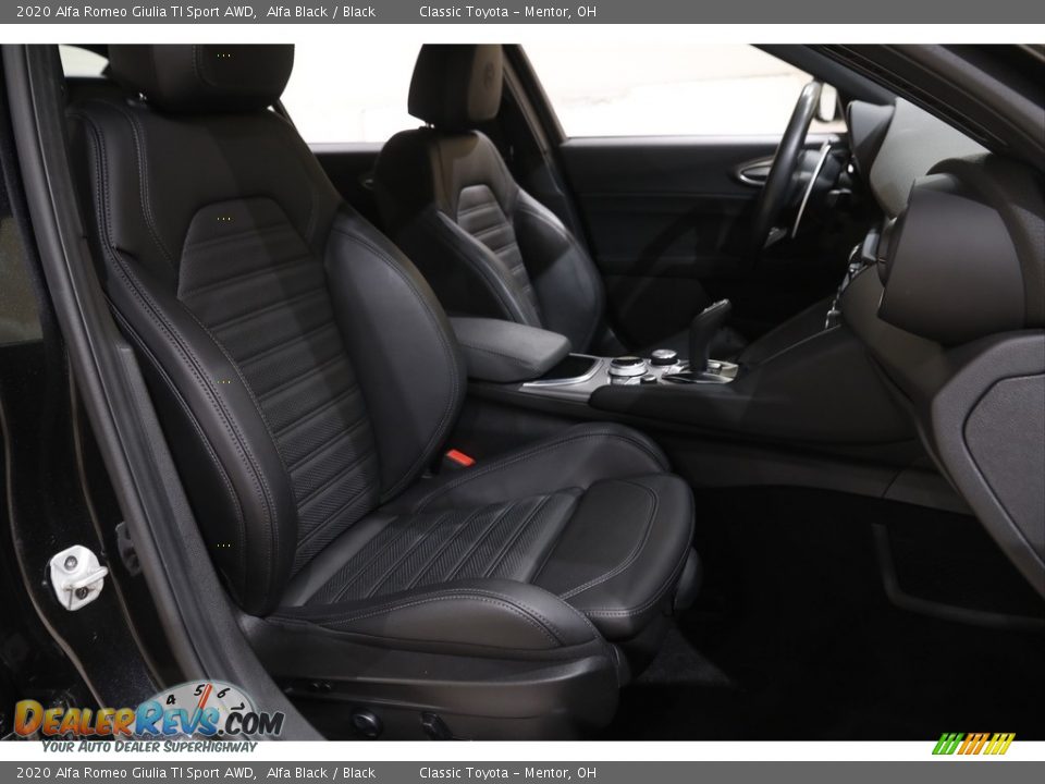 2020 Alfa Romeo Giulia TI Sport AWD Alfa Black / Black Photo #17