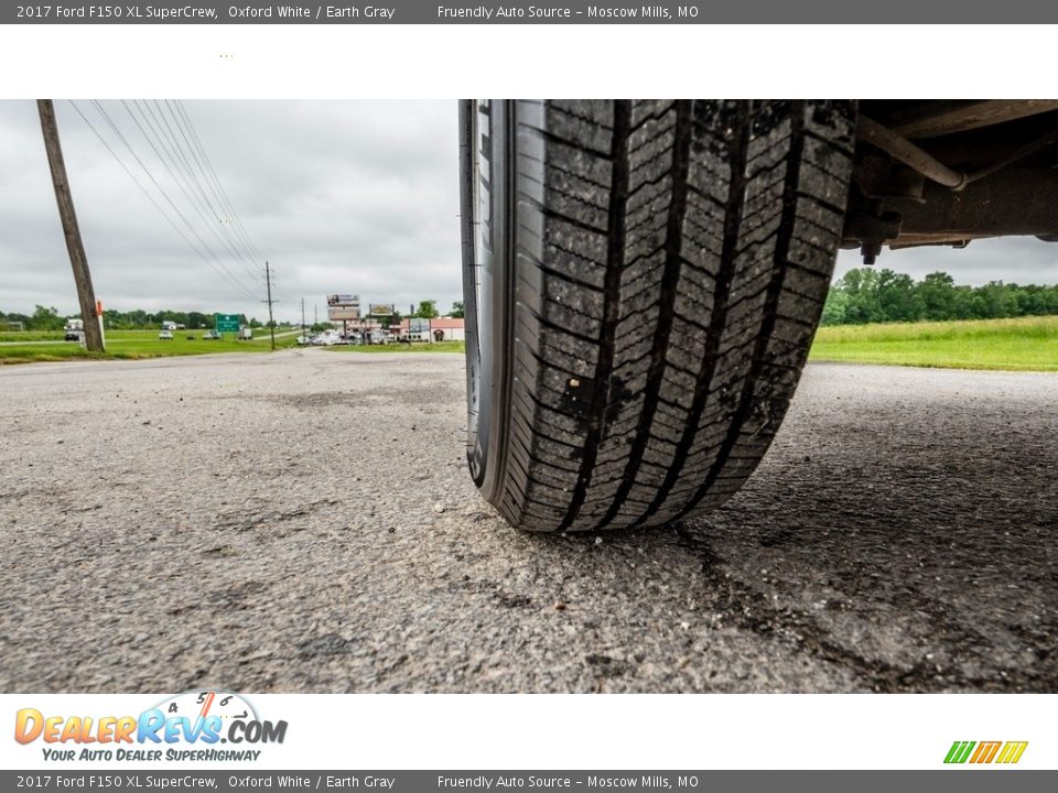 2017 Ford F150 XL SuperCrew Oxford White / Earth Gray Photo #12