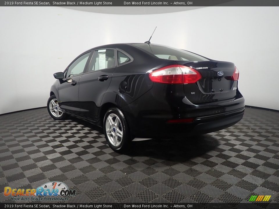 2019 Ford Fiesta SE Sedan Shadow Black / Medium Light Stone Photo #11
