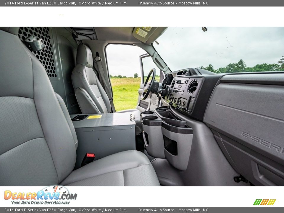 2014 Ford E-Series Van E250 Cargo Van Oxford White / Medium Flint Photo #24