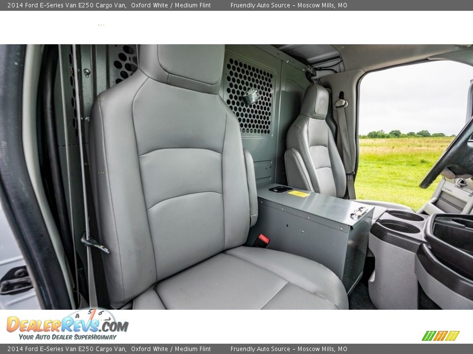 2014 Ford E-Series Van E250 Cargo Van Oxford White / Medium Flint Photo #25