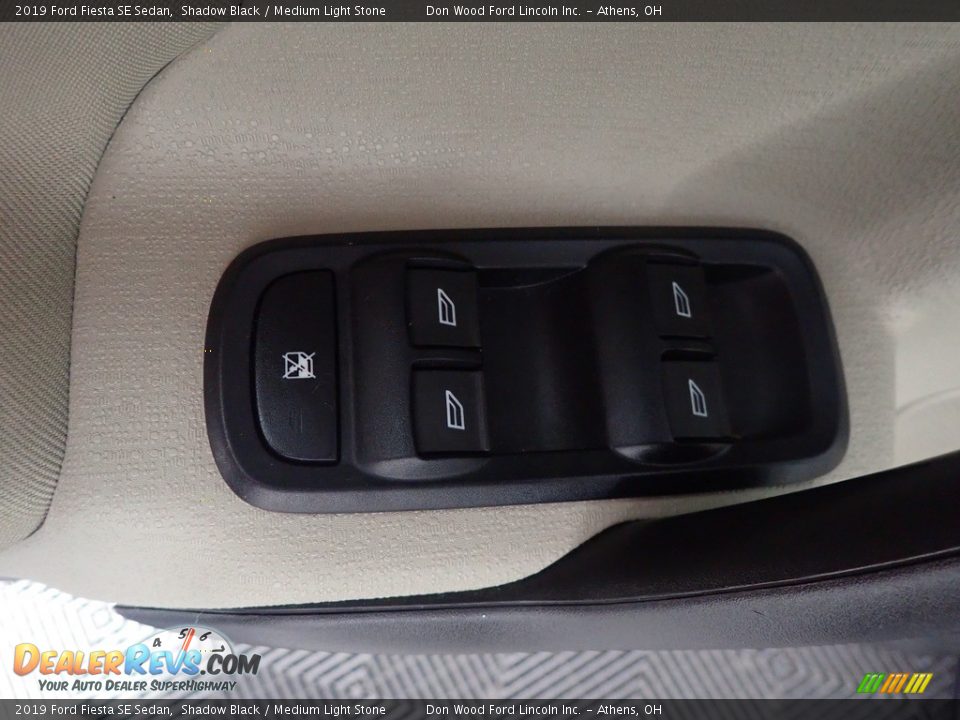 2019 Ford Fiesta SE Sedan Shadow Black / Medium Light Stone Photo #21