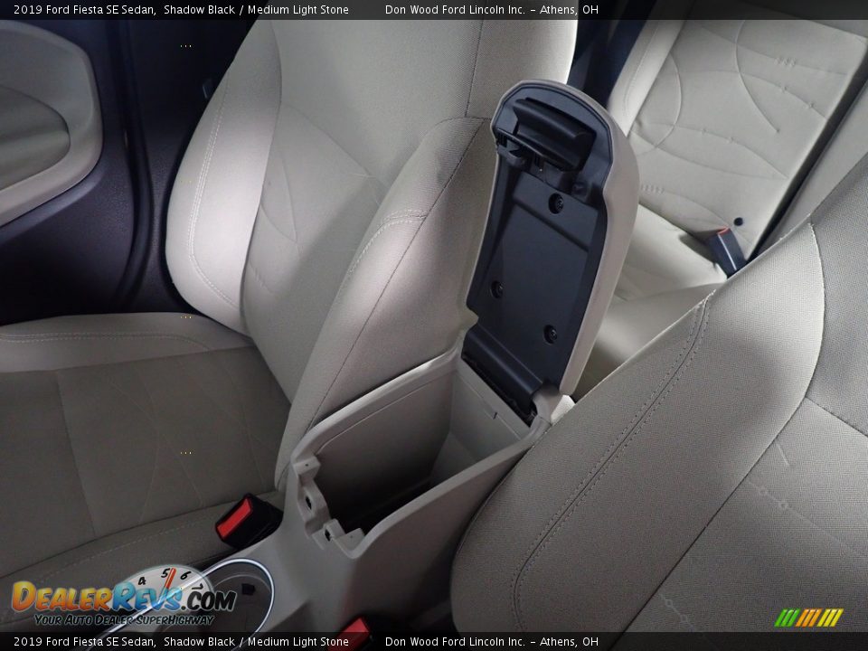 2019 Ford Fiesta SE Sedan Shadow Black / Medium Light Stone Photo #33