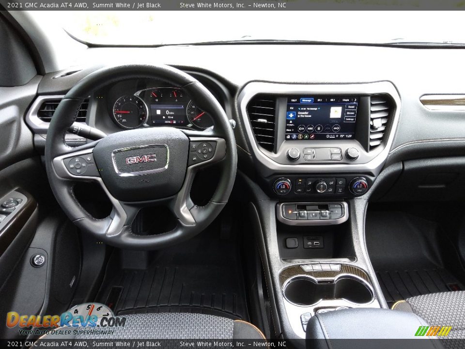 Dashboard of 2021 GMC Acadia AT4 AWD Photo #22