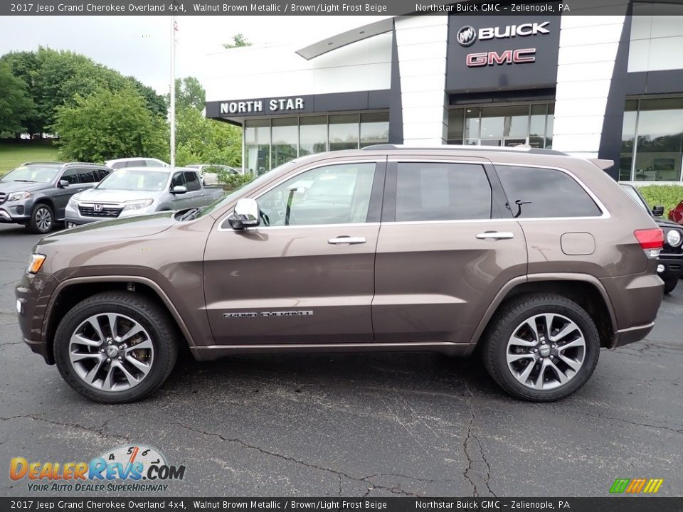 2017 Jeep Grand Cherokee Overland 4x4 Walnut Brown Metallic / Brown/Light Frost Beige Photo #2