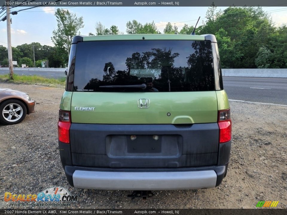 2007 Honda Element LX AWD Kiwi Green Metallic / Black/Titanium Photo #5