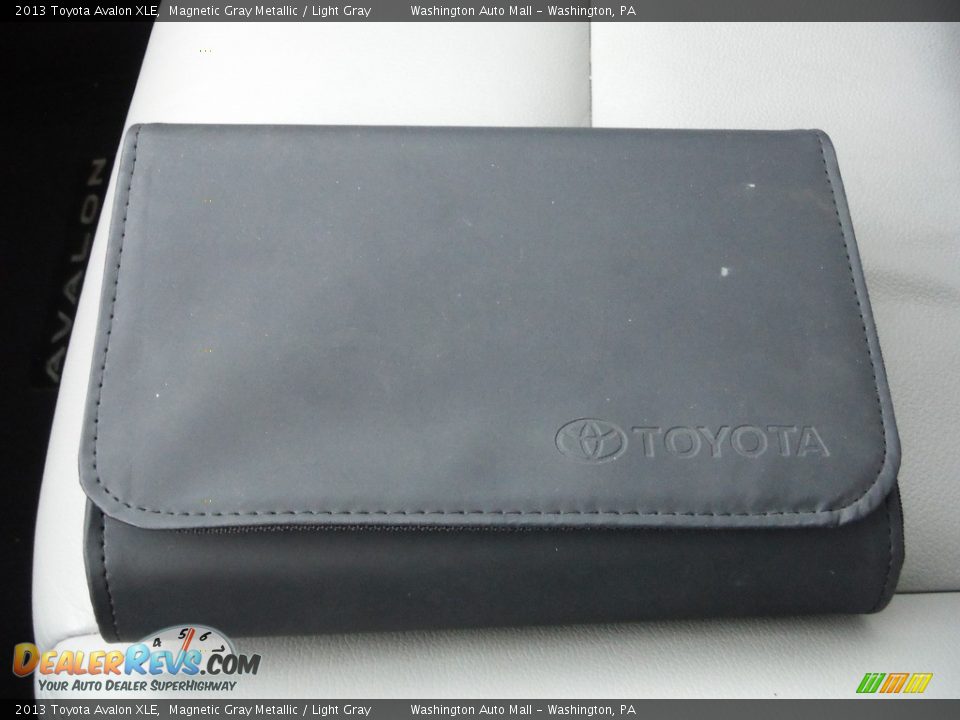 2013 Toyota Avalon XLE Magnetic Gray Metallic / Light Gray Photo #26