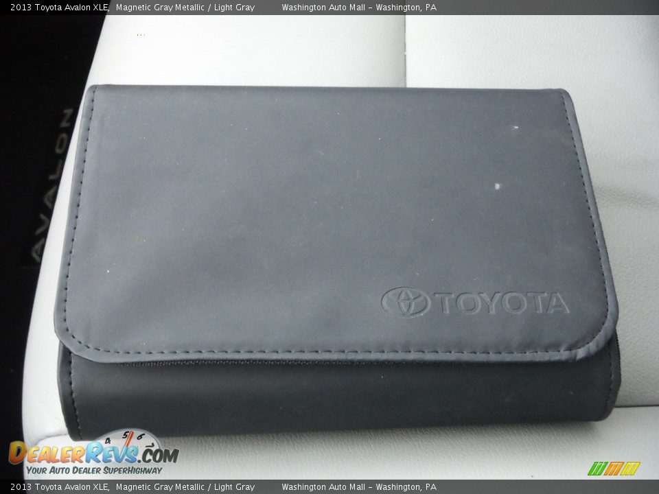 2013 Toyota Avalon XLE Magnetic Gray Metallic / Light Gray Photo #26