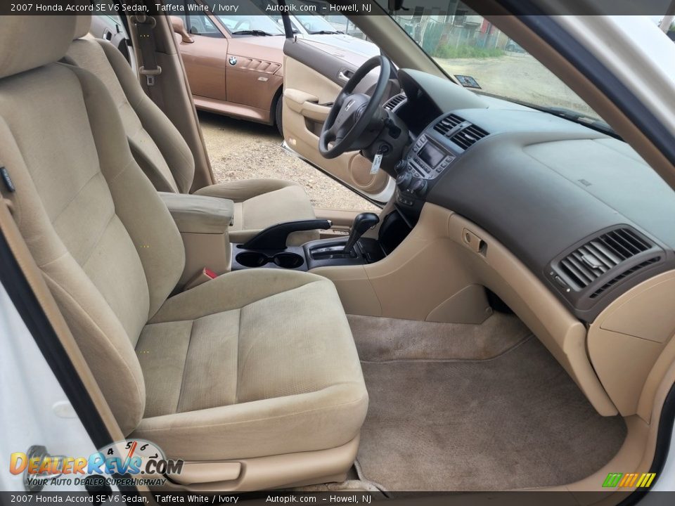 2007 Honda Accord SE V6 Sedan Taffeta White / Ivory Photo #14