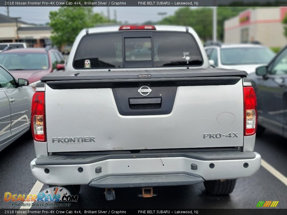 2018 Nissan Frontier Pro-4X Crew Cab 4x4 Brilliant Silver / Graphite Photo #6