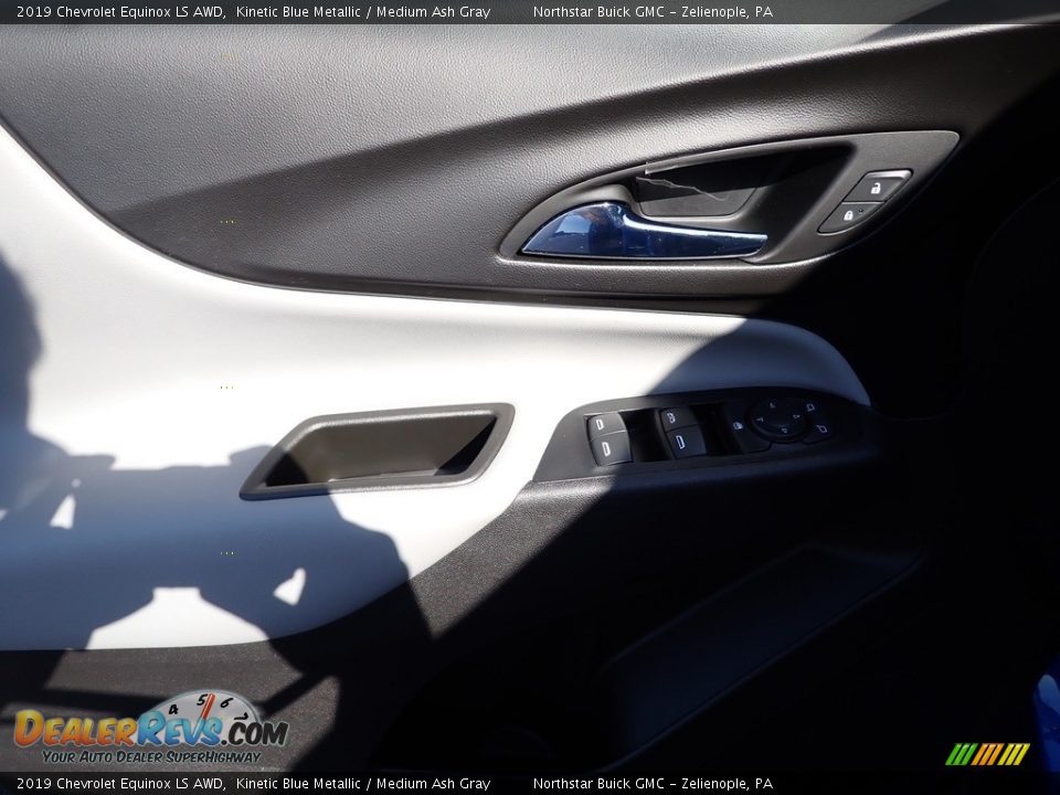 2019 Chevrolet Equinox LS AWD Kinetic Blue Metallic / Medium Ash Gray Photo #20