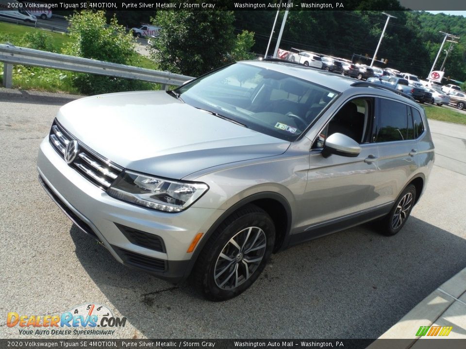 2020 Volkswagen Tiguan SE 4MOTION Pyrite Silver Metallic / Storm Gray Photo #11