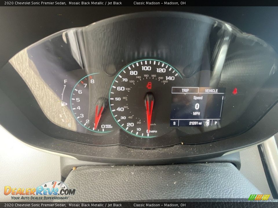 2020 Chevrolet Sonic Premier Sedan Mosaic Black Metallic / Jet Black Photo #10