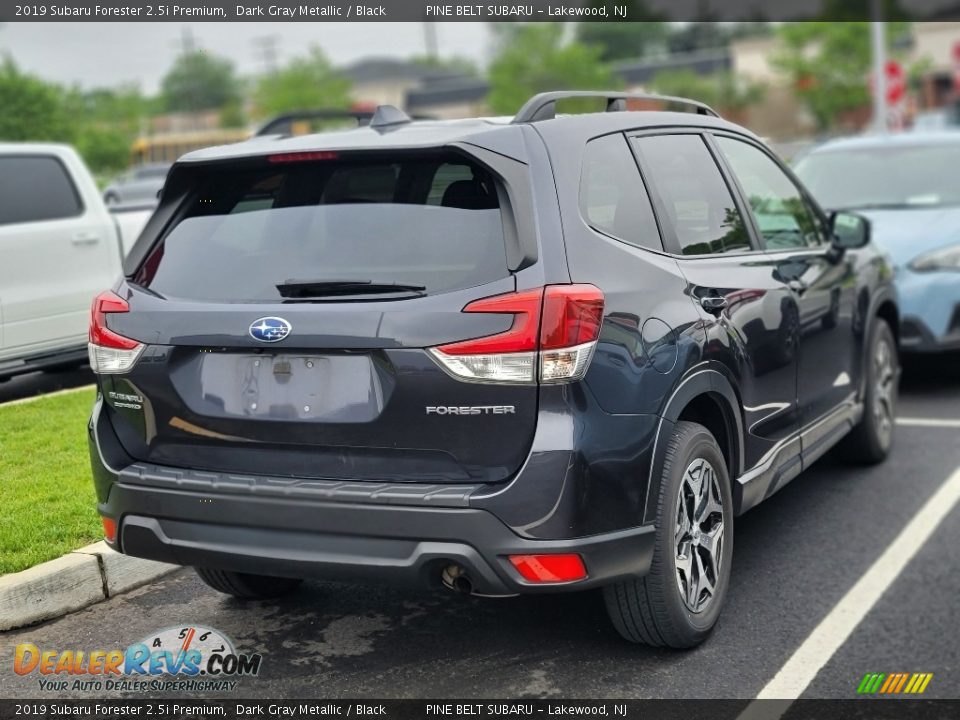 2019 Subaru Forester 2.5i Premium Dark Gray Metallic / Black Photo #7