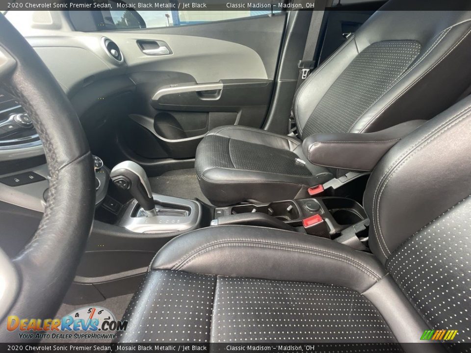 2020 Chevrolet Sonic Premier Sedan Mosaic Black Metallic / Jet Black Photo #15