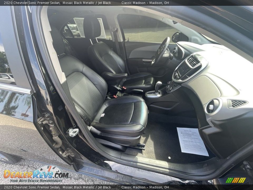2020 Chevrolet Sonic Premier Sedan Mosaic Black Metallic / Jet Black Photo #19